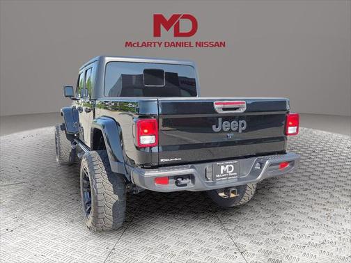 2022 Jeep Gladiator Willys 4x4