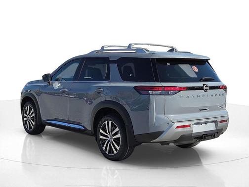 2025 Nissan Pathfinder Platinum 4WD