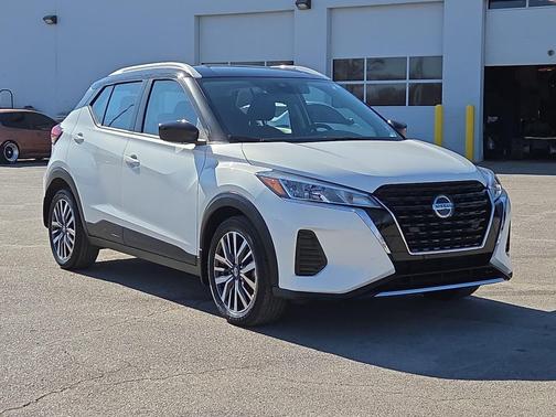 2021 Nissan Kicks SV