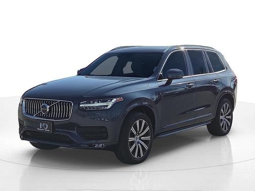 2021 Volvo XC90 T6 Momentum