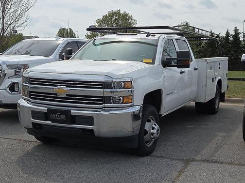Summit White 2017 Chevrolet Silverado 3500 WT