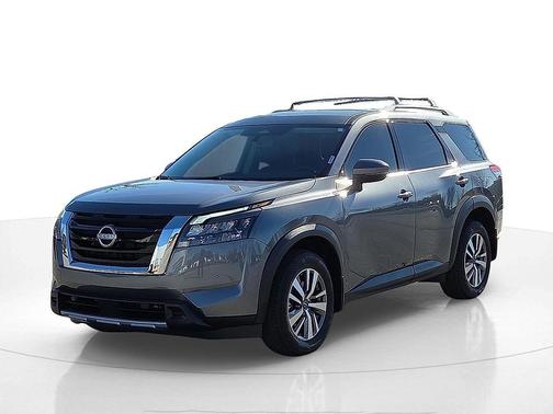 2025 Nissan Pathfinder SL 4WD