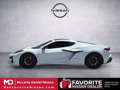 Arctic White 2023 Chevrolet Corvette Z06