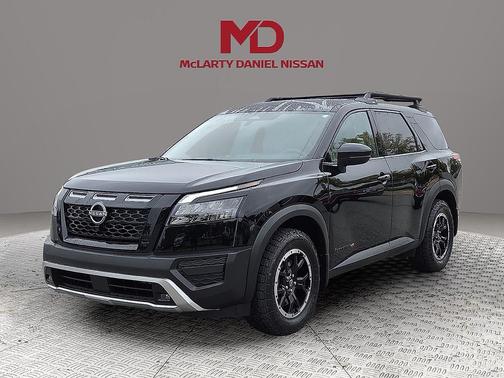 2025 Nissan Pathfinder Rock Creek 4WD