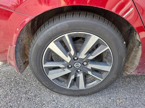 2021 Nissan Versa 1.6 SV