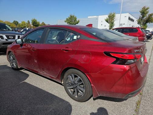 2021 Nissan Versa 1.6 SV