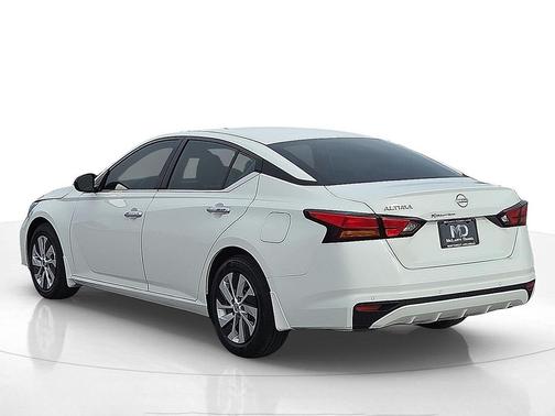 2024 Nissan Altima S FWD