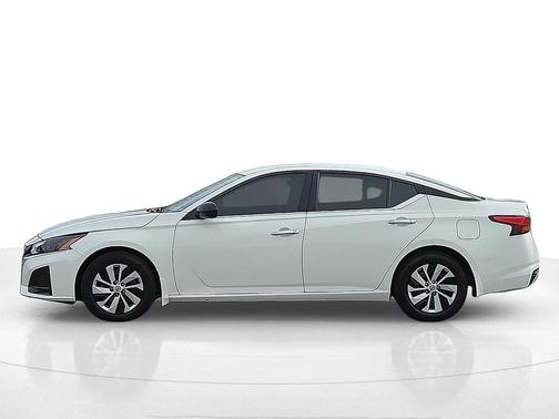 2024 Nissan Altima S FWD
