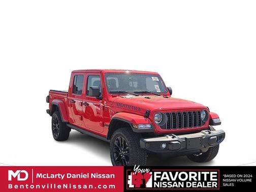 Firecracker Red Clearcoat 2025 Jeep Gladiator Nighthawk