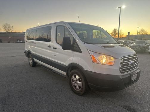 2018 Ford Transit-350 XLT