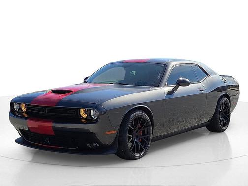 2016 Dodge Challenger SRT 392