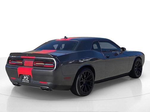 2016 Dodge Challenger SRT 392