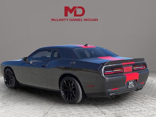 2016 Dodge Challenger SRT 392
