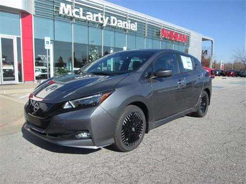 2025 Nissan Leaf SV PLUS