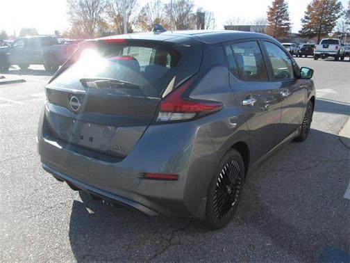 2025 Nissan Leaf SV PLUS