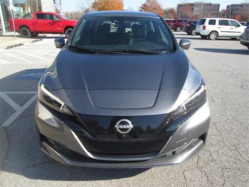 2025 Nissan Leaf SV PLUS