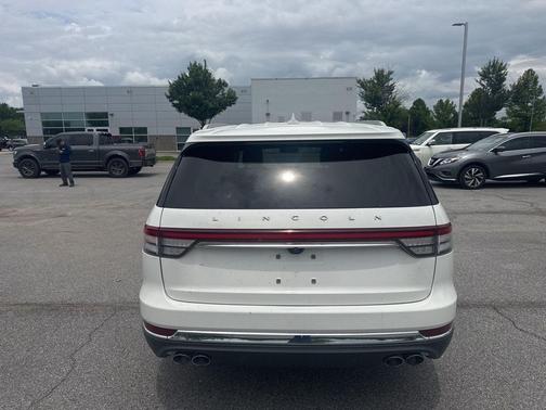 PRISTINE WHITE MET 3C 2023 Lincoln Aviator Reserve