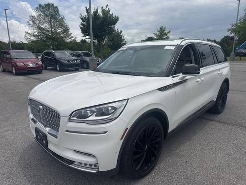 PRISTINE WHITE MET 3C 2023 Lincoln Aviator Reserve