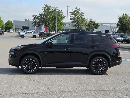 Super Black 2026 Nissan Rogue Dark Armor