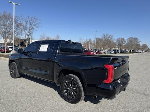 2022 Toyota Tundra Platinum