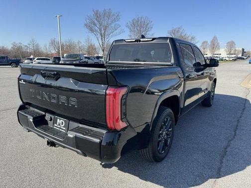 2022 Toyota Tundra Platinum