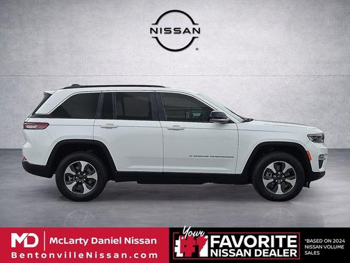Bright White Clearcoat 2024 Jeep Grand Cherokee 4xe Base
