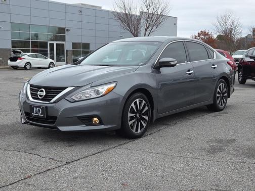 2017 Nissan Altima 2.5 SV