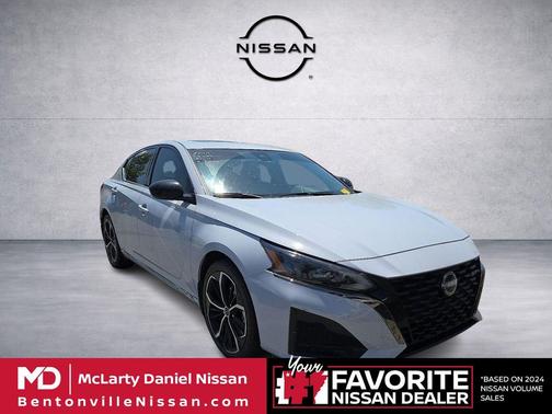 Gray Sky Pearl 2024 Nissan Altima SR FWD