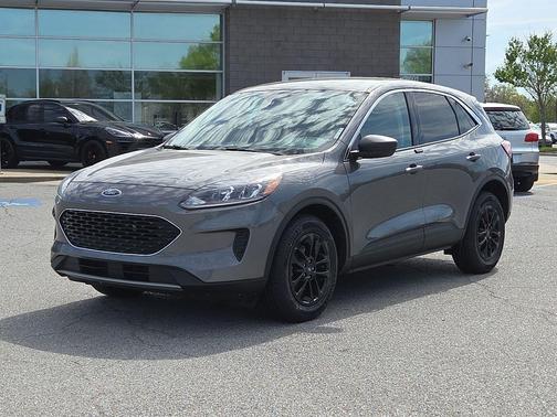 CARBONIZED GRAY 2022 Ford Escape SE