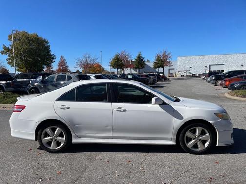 2011 Toyota Camry SE