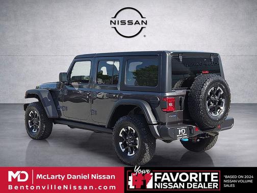 Granite Crystal Metallic Clearcoat 2025 Jeep Wrangler 4xe Rubicon