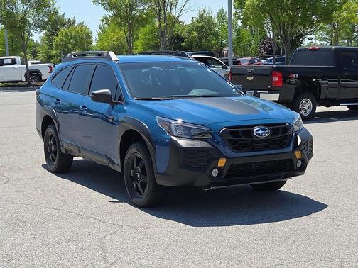 Geyser Blue 2024 Subaru Outback Wilderness
