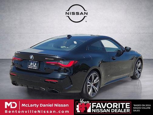Black Sapphire Metallic 2022 BMW M440 i xDrive
