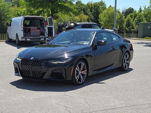 Black Sapphire Metallic 2022 BMW M440 i xDrive