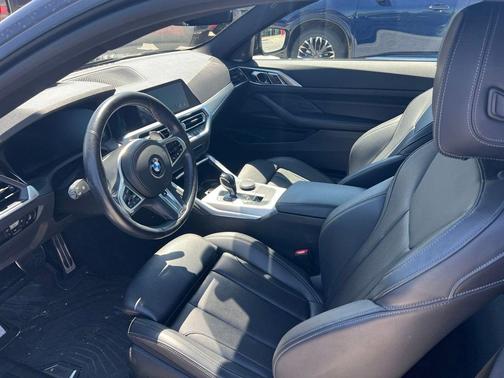 Black Sapphire Metallic 2022 BMW M440 i xDrive