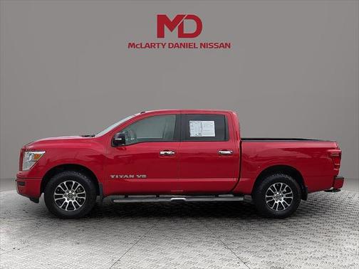 2020 Nissan Titan SV