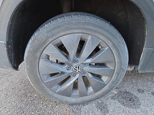 2024 Volkswagen Taos 1.5T S