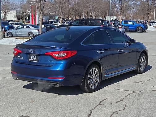 2016 Hyundai SONATA Sport