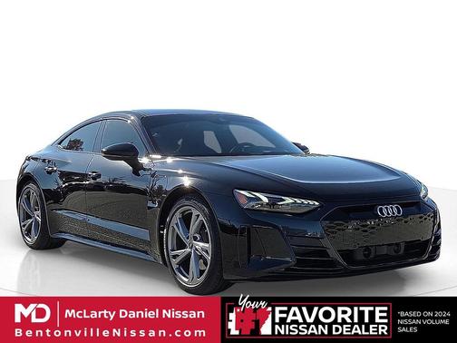 2022 Audi e-tron GT Premium Plus