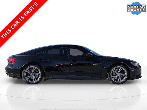 2022 Audi e-tron GT Premium Plus