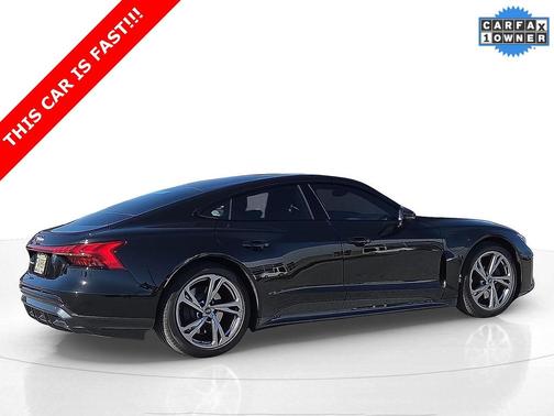 2022 Audi e-tron GT Premium Plus