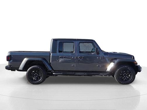 2022 Jeep Gladiator Sport S