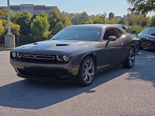2015 Dodge Challenger SXT Plus