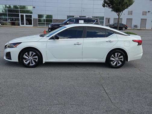 2024 Nissan Altima S FWD
