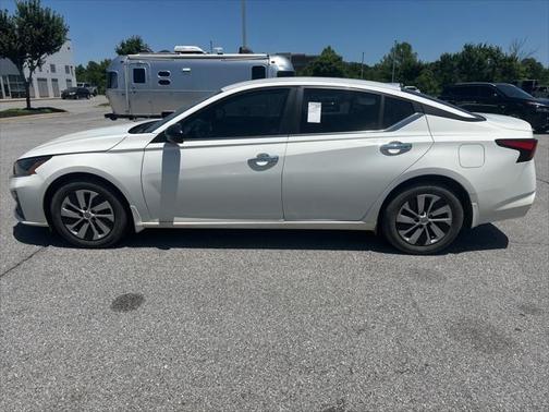 2024 Nissan Altima S FWD