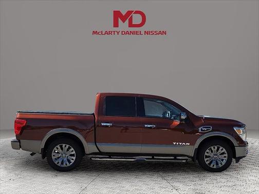 2017 Nissan Titan Platinum Reserve