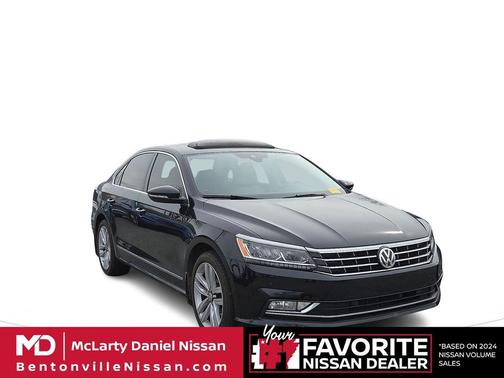 2017 Volkswagen Passat 1.8T SEL Premium