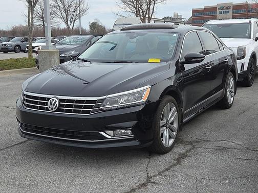 2017 Volkswagen Passat 1.8T SEL Premium