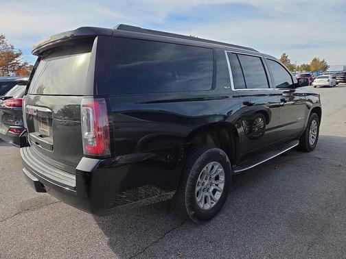 2018 GMC Yukon XL SLT