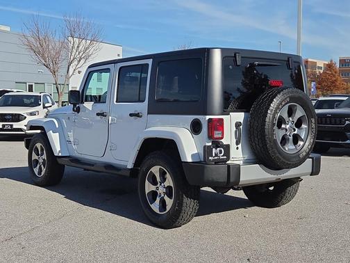 2017 Jeep Wrangler Unlimited Sahara